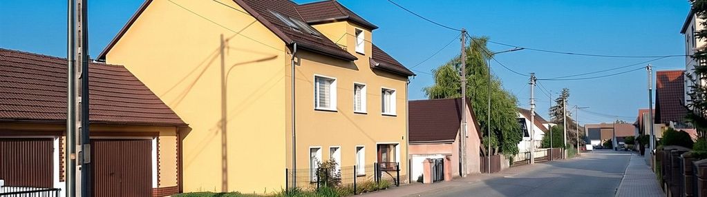 Gogolin-dom z ogrodem i pomieszczeniami gosp.