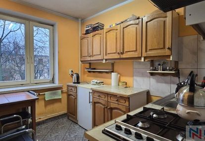 Sprzedam dwupoziomowe mieszkanie 80m2-centrum