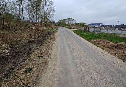 Działka niezabudowana przy głębokiej