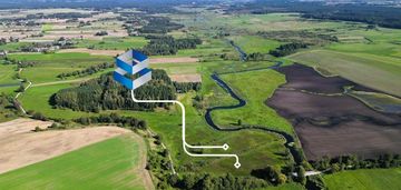 Działki z linią brzegową rzeki dostępne do zakupu.