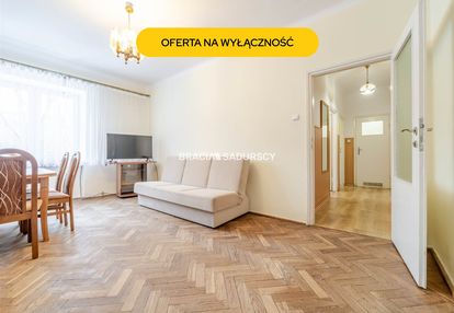 2-pokojowe z osobną kuchnią.