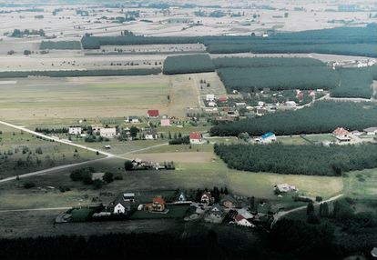 Sprzedam działkę rekreacyjną nad jeziorem