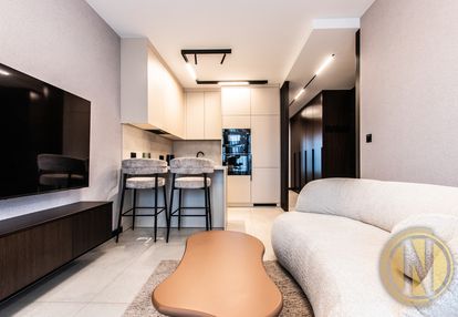 Mogilska | noho | 2 pok z widokiem | parking | eng