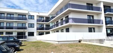 Słoneczne 3-pokojowe z małym tarasem