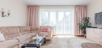Ciche 3 pokoje, kamienica, balkon, śródmieście