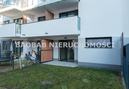 Sprzedam 2 pokoje z ogródkami lazurowa 17c
