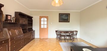 Przestronne mieszkanie na chełmie z loggią!