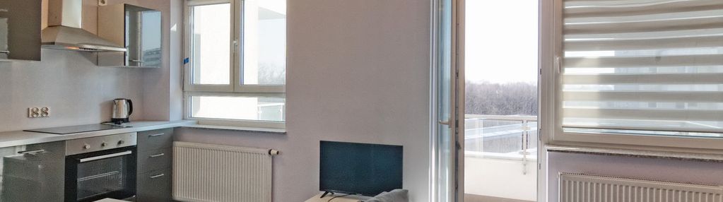 Garderoba, tysiąclecie - 4 wieże