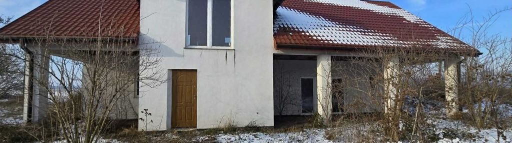 Dom z dużą działką blisko 1ha