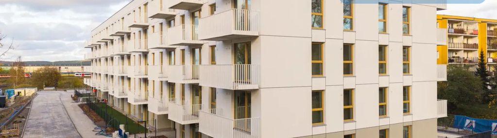 Dwupokojowe mieszkanie z balkonem blisko skm