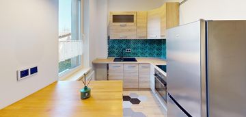 2 pokoje z balkonem/ pec/po remoncie