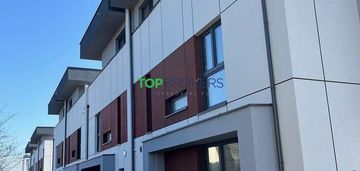 Przestronne 5 pokoi, garaż i ogródek