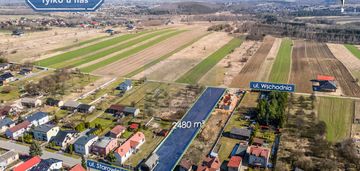 Jaskrów, duża działka z drewnianym domem