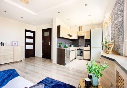 ***przestronne 2 pokoje na ul. fabrycznej***