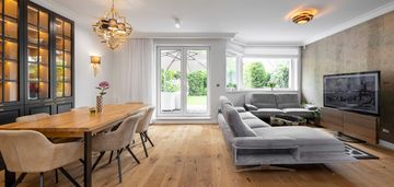 Luksusowy dom przy lesie