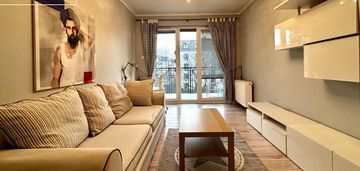 Słoneczne mieszkanie z 2 miejscami parkingowymi