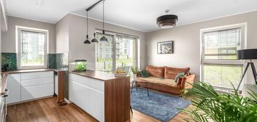 Parter z ogródkiem na osiedlu beauforta