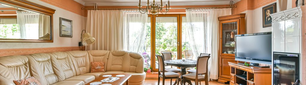 Piękny dom blisko lasu słupsk