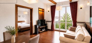 Mokotowska| 60m² | kamienica | wys. 3,2 m | balkon
