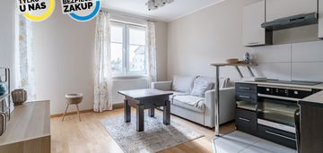 Bardzo niskie opłaty | odświeżone | duży balkon