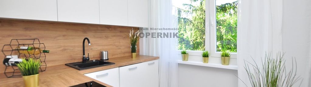 2 pokoje, po kapitanym  remoncie, winda, loggia