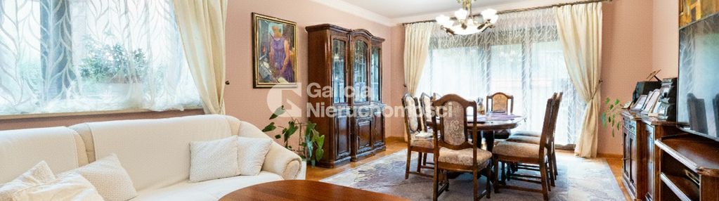 Przestronny dom wolnostojący z lokalem pod usługi