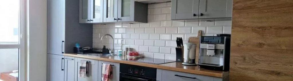 Wynajmę 3 pokojowe mieszkanie 58m² + komórka lok.