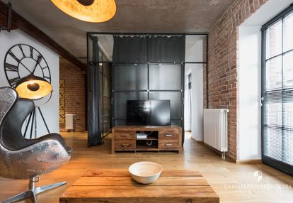 Klimatyczny loft na zabłociu - 2 pokoje.