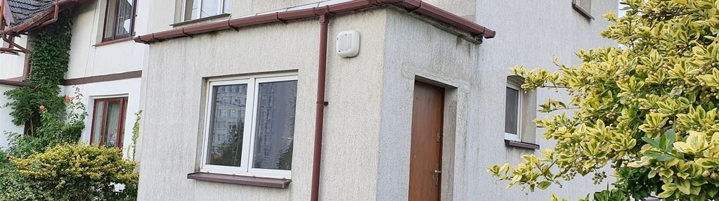 Dom bliźniak 140 m² + dobudówka 80 m², psie pole