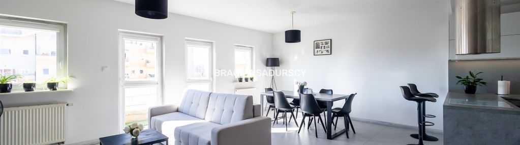 Nowoczesny salon 40m2/2balkony/garaz/piwnica
