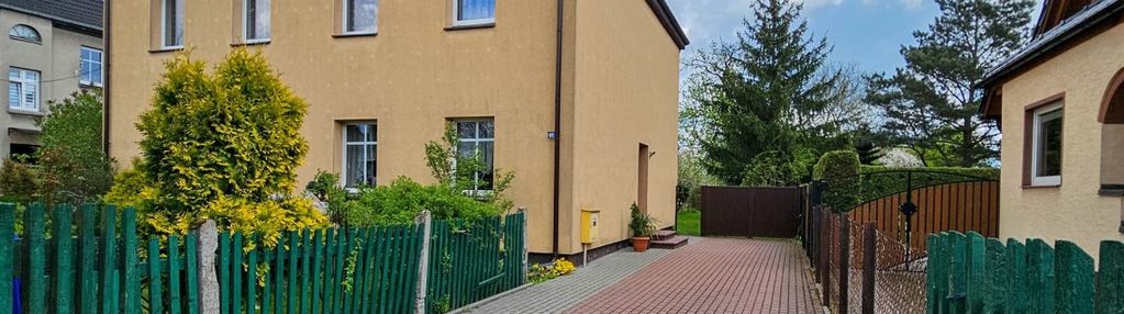Na sprzedaż budynek wielorodzinny! 3 mieszkania!