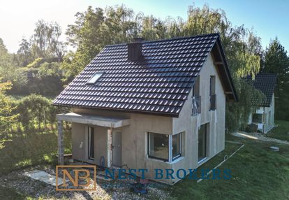 Dom wolnostojący w stadnikach| 5 arów