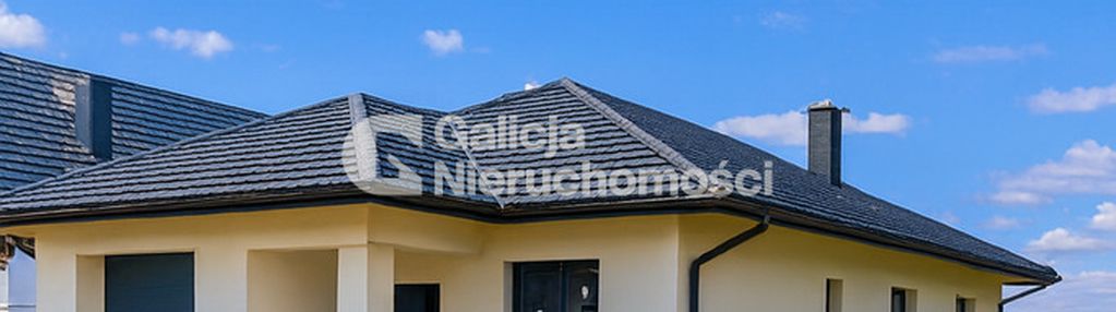 Dom parterowy z garażem-zaczernie