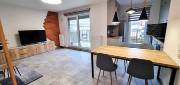 Elegancki apartament-ul. milionowa, garaż, komórka