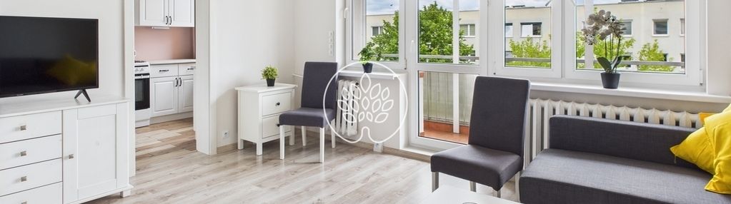 Kawalerka, loggia, piwnica, blok, parking bełzy