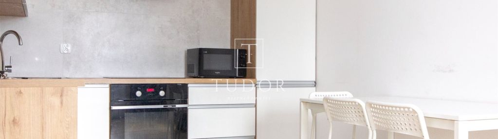 Piękne 3 pokojowe z balkonem, windą i parkingiem