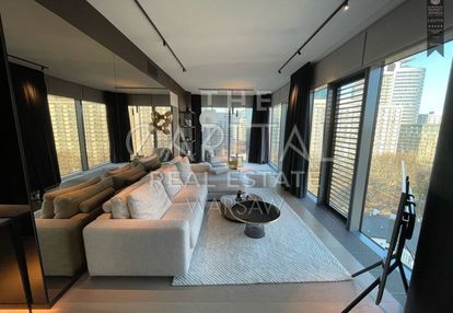 Cosmopolitan - panorama - 77 m2