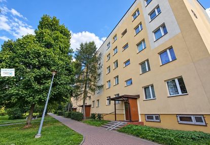 3 pokoje, uroczysko, loggia, 6100 zl/m2