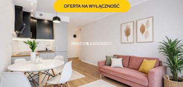 Duże mieszkanie idealne dla rodziny.