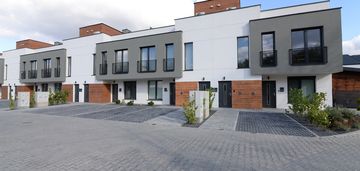 Komfortowe mieszkanie 3 pokojowe z dużym ogrodem