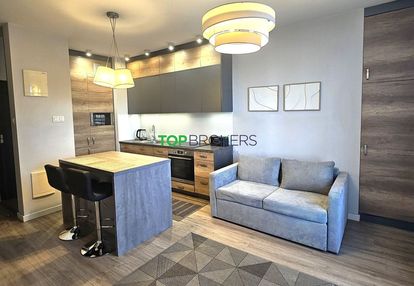 Dwa eleganckie pokoje, blisko metro