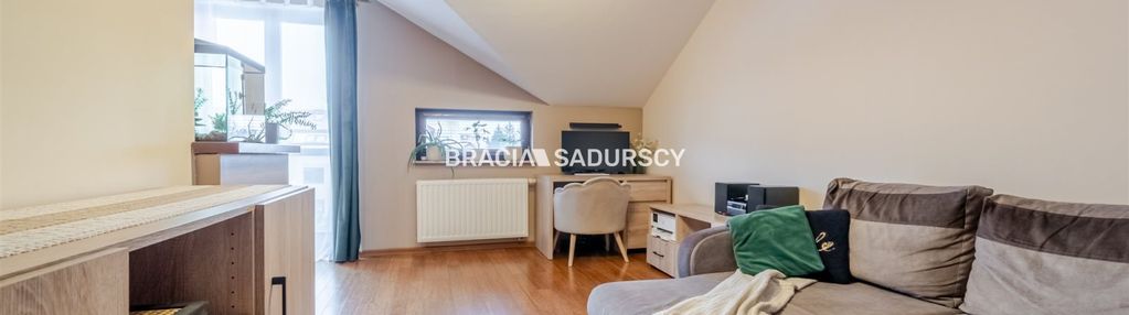 Dwupokojowe mieszkanie na strzeżonym osiedlu