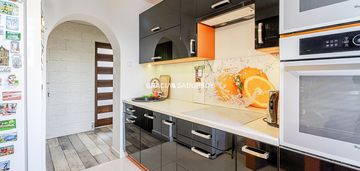 3 pokojowe mieszkanie z kuchnią 52,8m2 centrum