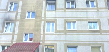 Trzypokojowe po generalnym remoncie, balkon