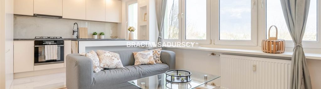 Okolica dobrego pasterza, 3 pokojowe 52m2