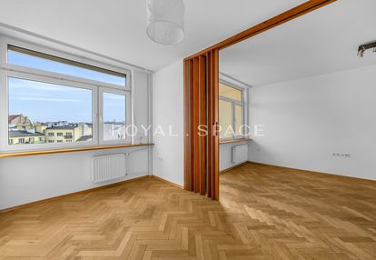 Jasne mieszkanie z loggią | politechnika