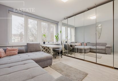 Słoneczna kawalerka w sercu gdyni!