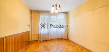 Możliwość wykonania układu 2 syp. + salon z anek.