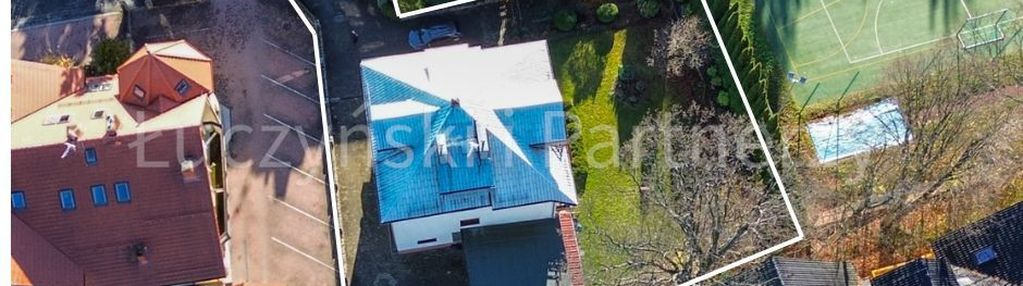 Obiekt blisko deptaka