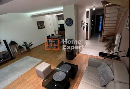 Na sprzedaż 5pok mieszkanie !!